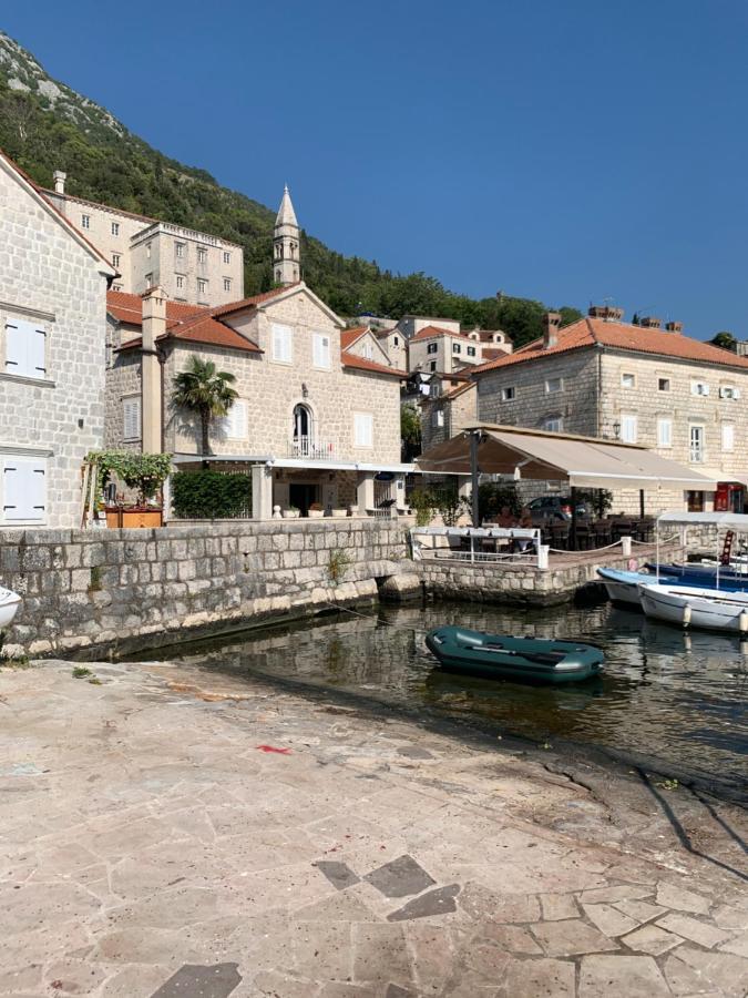 Palace Jelena Rooms Perast Extérieur photo