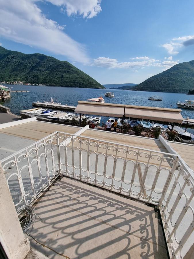 Palace Jelena Rooms Perast Extérieur photo