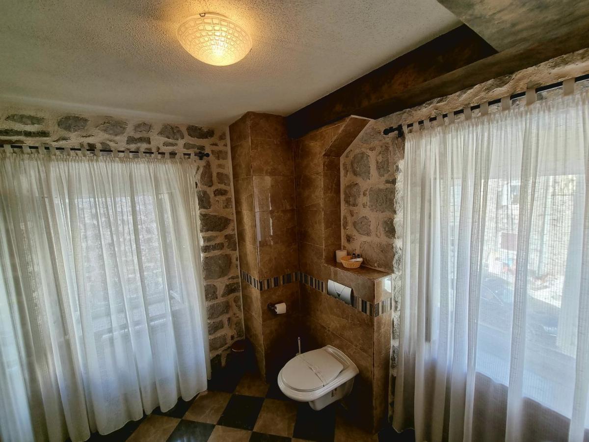 Palace Jelena Rooms Perast Extérieur photo