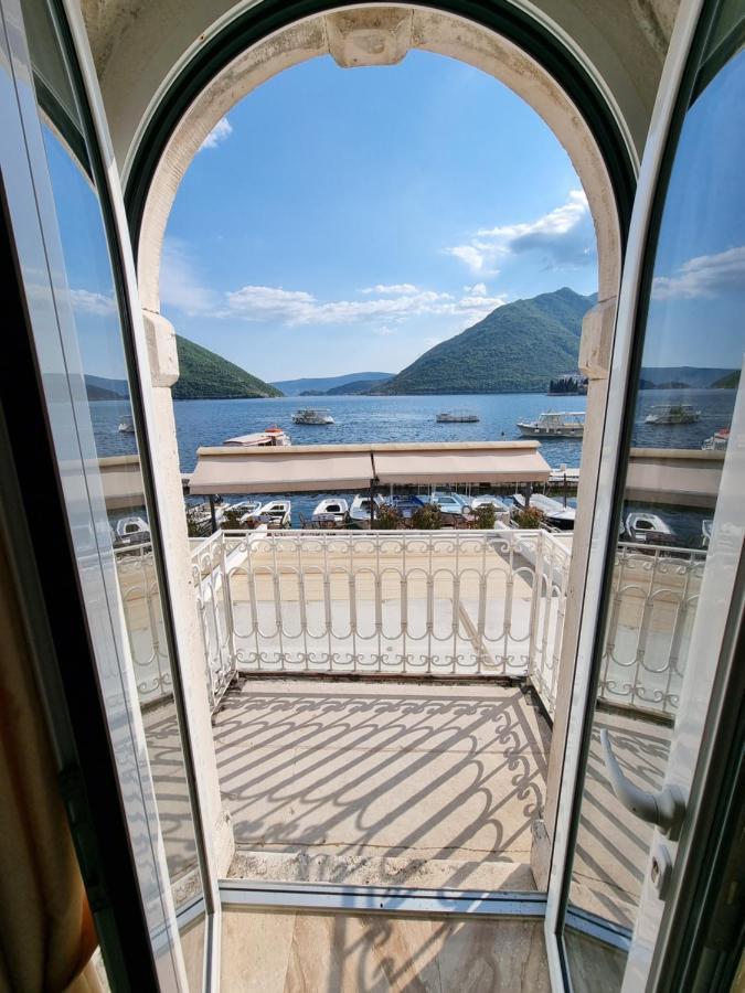 Palace Jelena Rooms Perast Extérieur photo