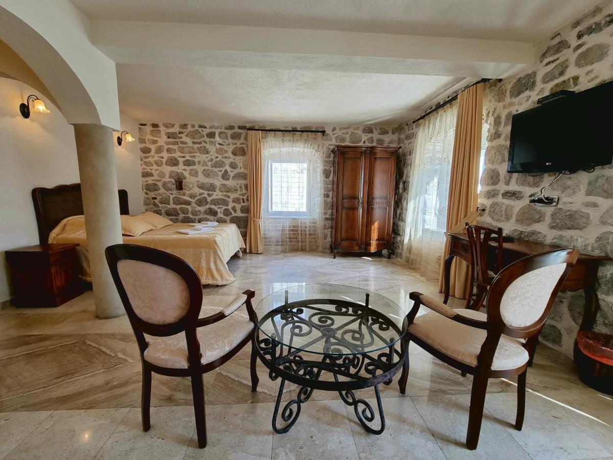 Palace Jelena Rooms Perast Extérieur photo