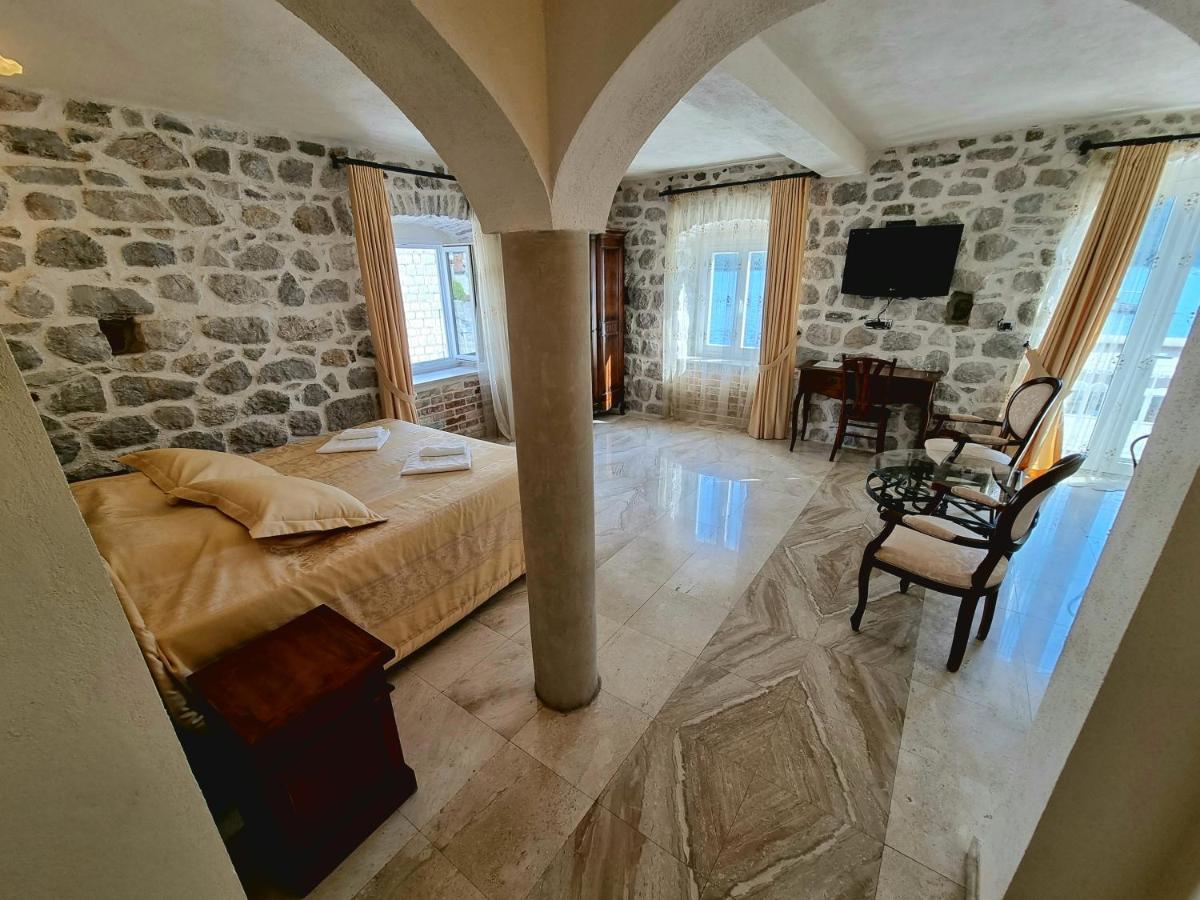 Palace Jelena Rooms Perast Extérieur photo