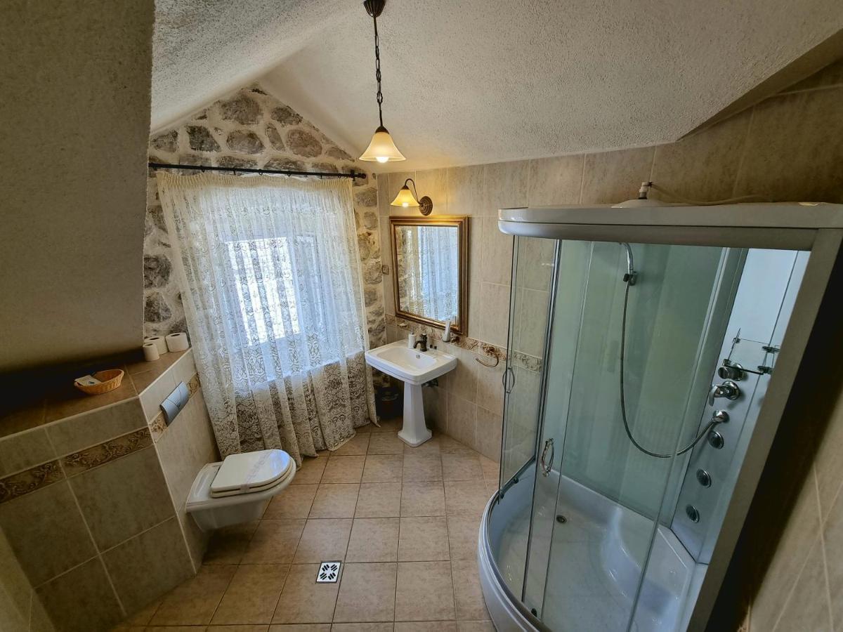 Palace Jelena Rooms Perast Extérieur photo